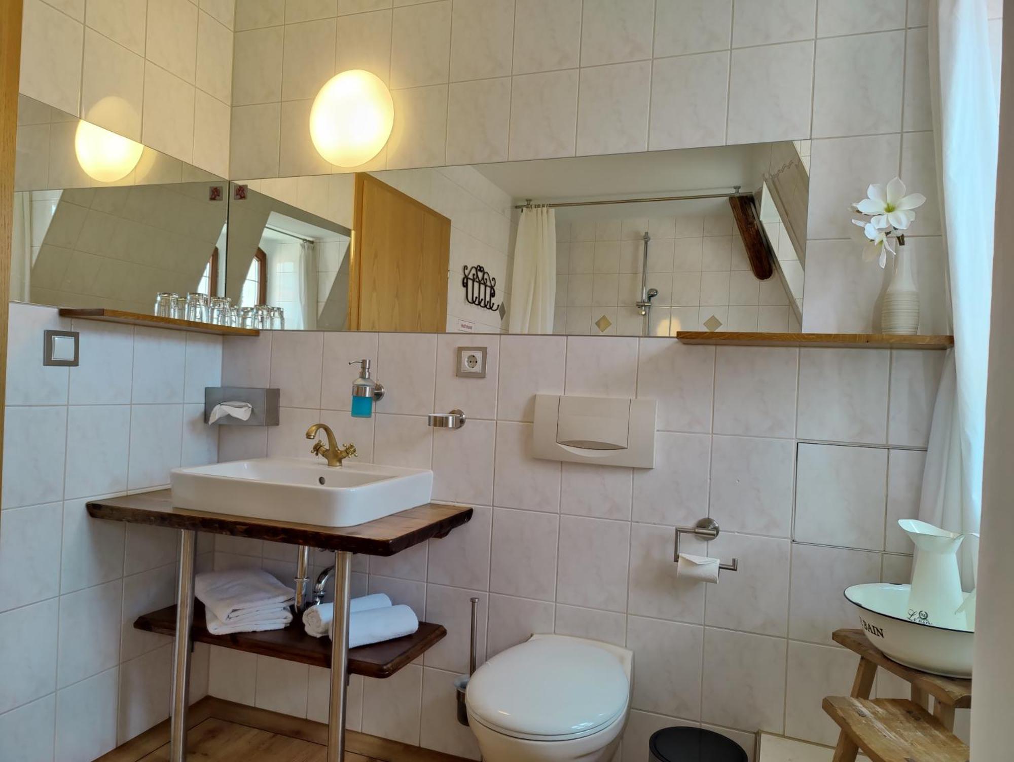 Hotel Zum Kloetzelmoench ゲルリッツ エクステリア 写真